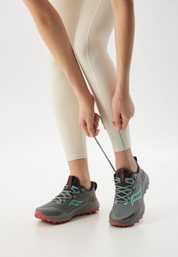 Кроссовки трекинговые Saucony