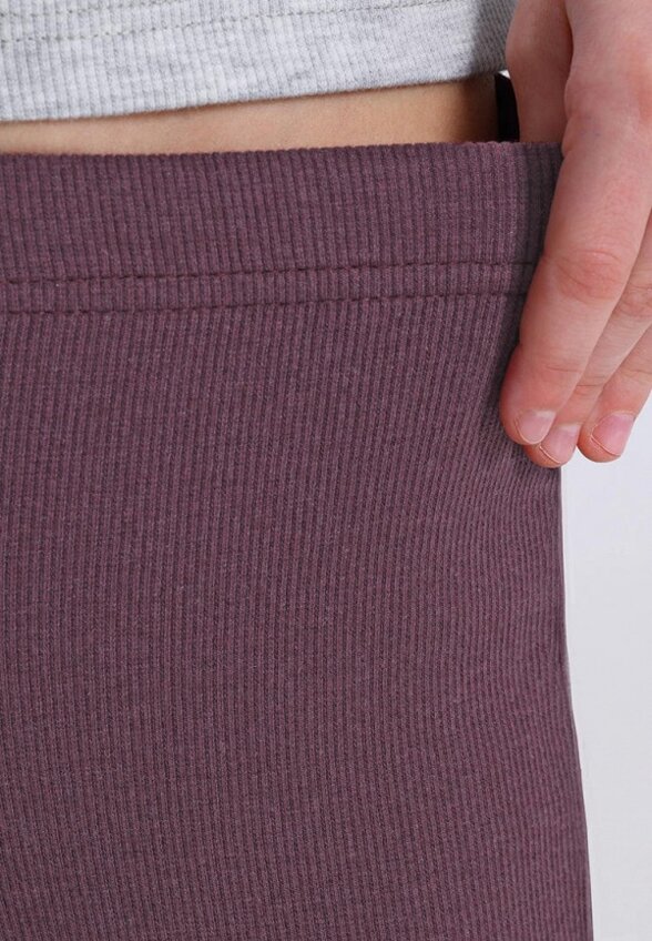 Брюки Апрель