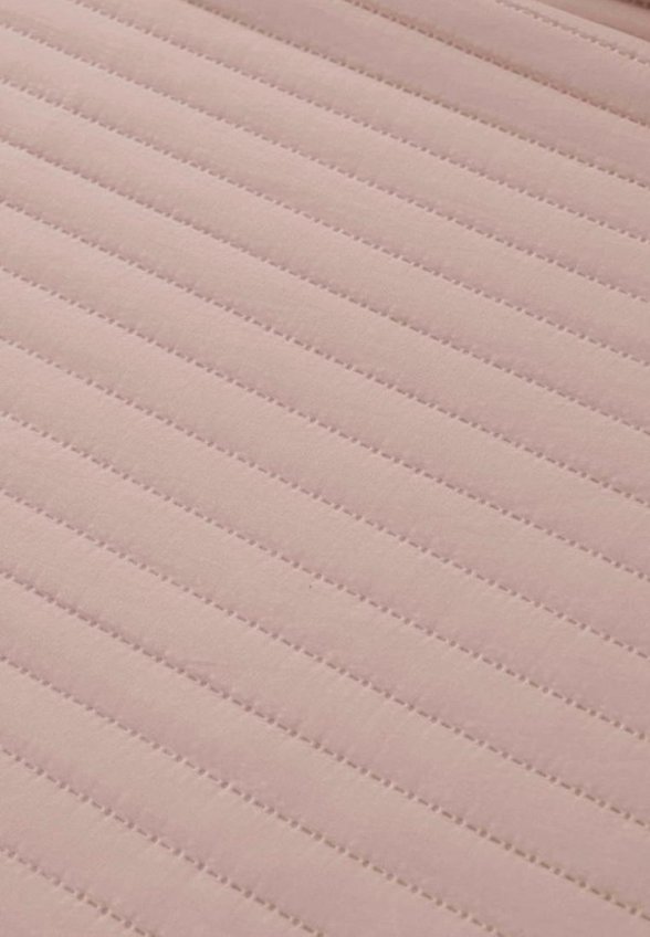 Комплект с покрывалом Sofi De Marko