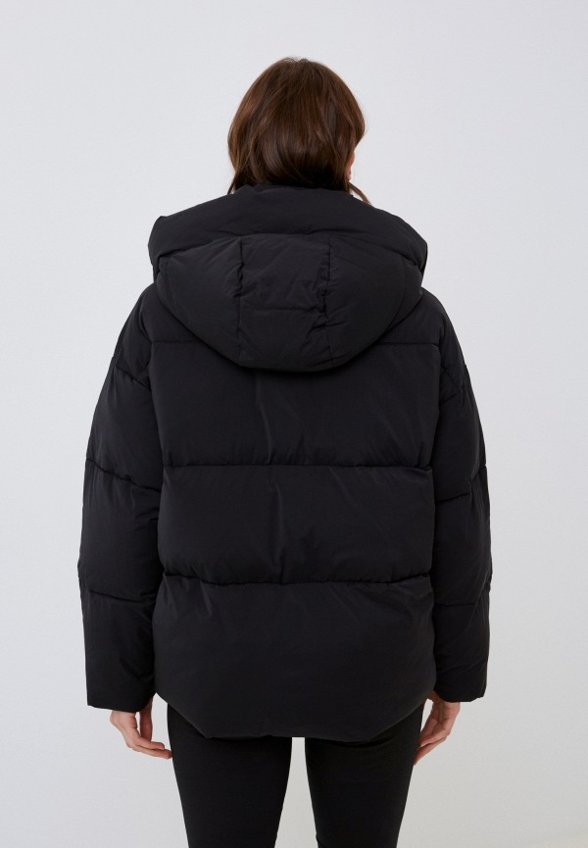 Пуховик Vitacci