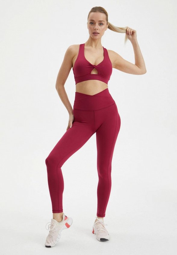 Топ спортивный Beself