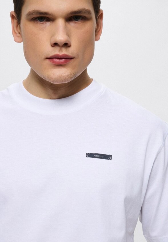 Футболка Closed