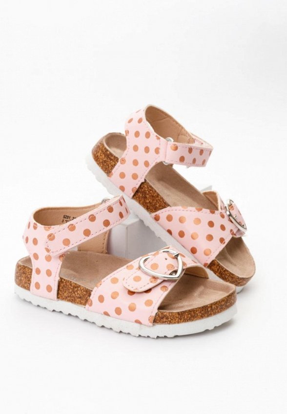 Сандалии Tikkago