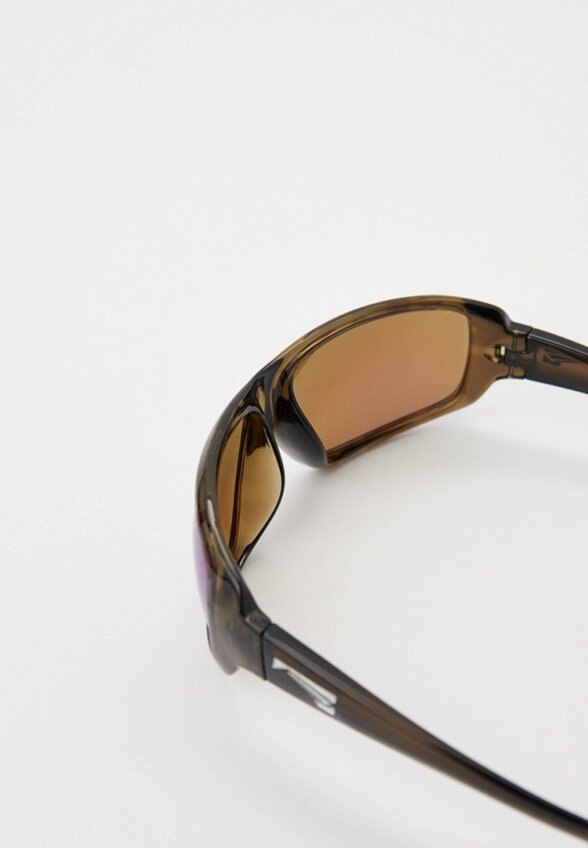 Очки солнцезащитные Lip