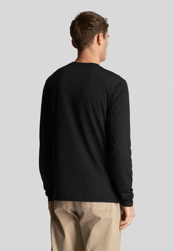 Лонгслив Lyle & Scott