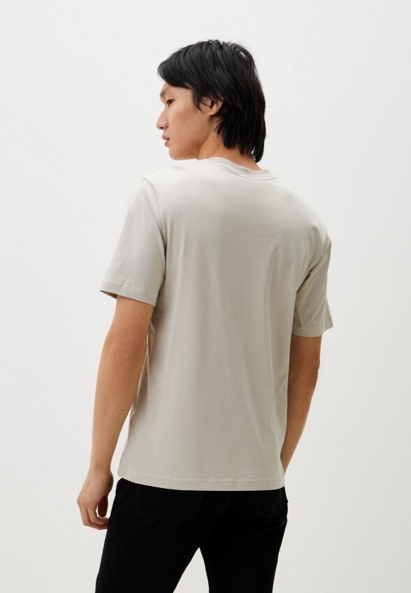 Футболка adidas