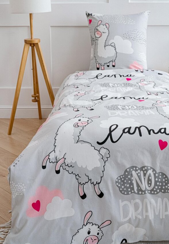 Постельное белье 1,5-спальное Павлинка