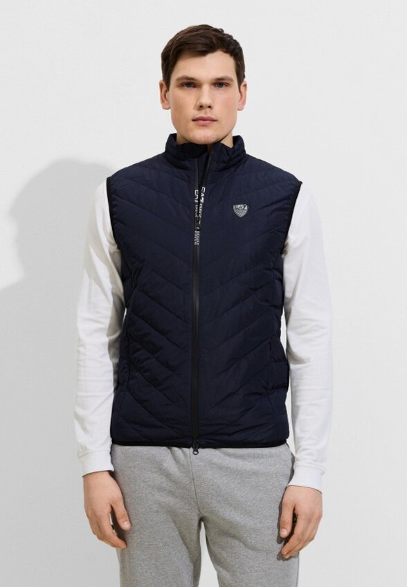 Жилет утепленный EA7