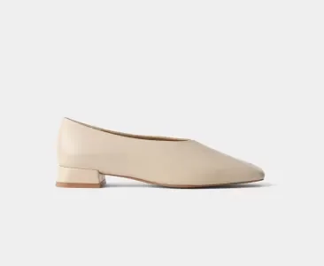 БАЛЕТКИ ИЗ ГЛАДКОЙ КОЖИ