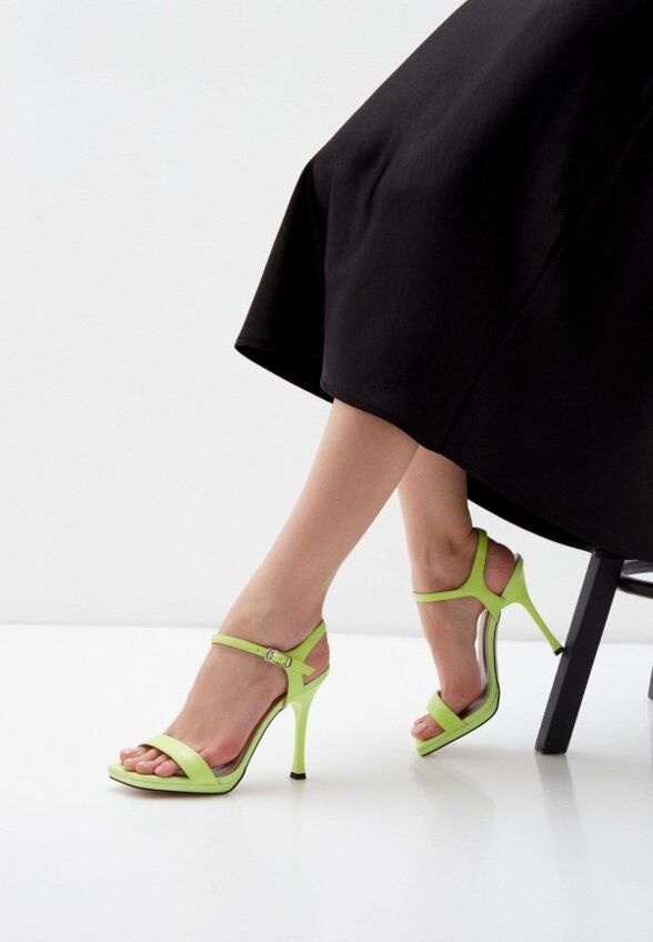 Босоножки Vasconte