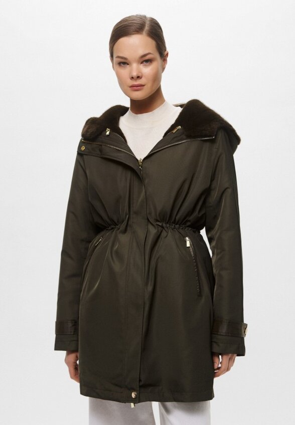 Парка Max & Moi