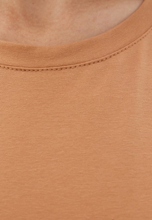 Футболка Vivostyle