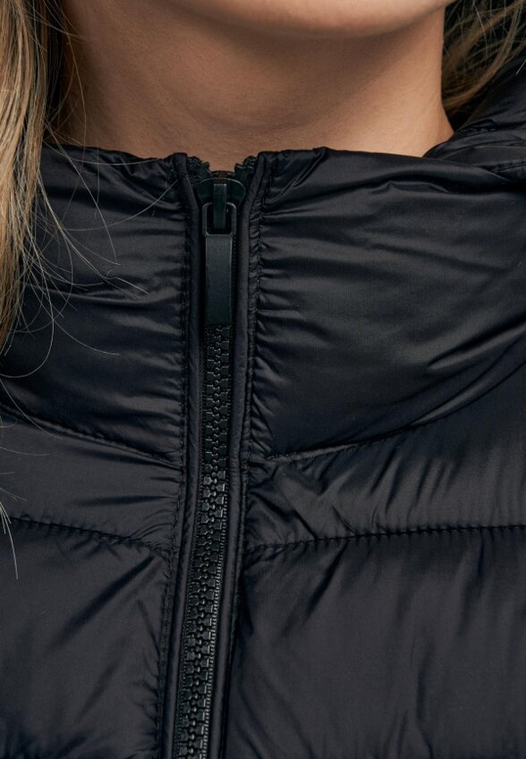 Пуховик Твое