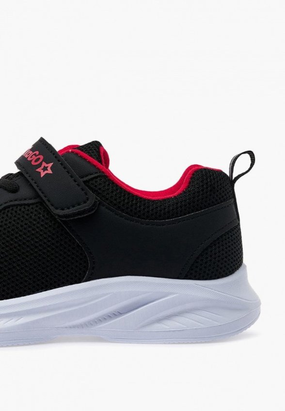 Кроссовки Tikkago