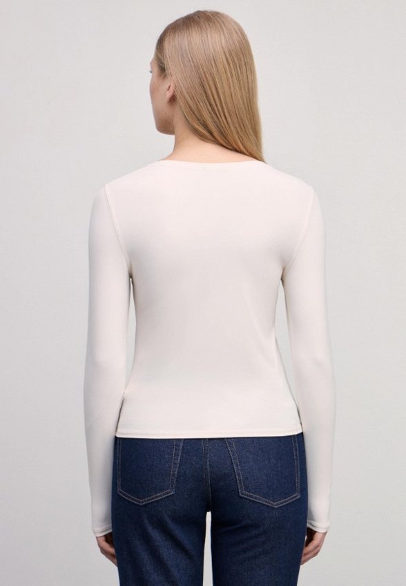 Лонгслив Zarina