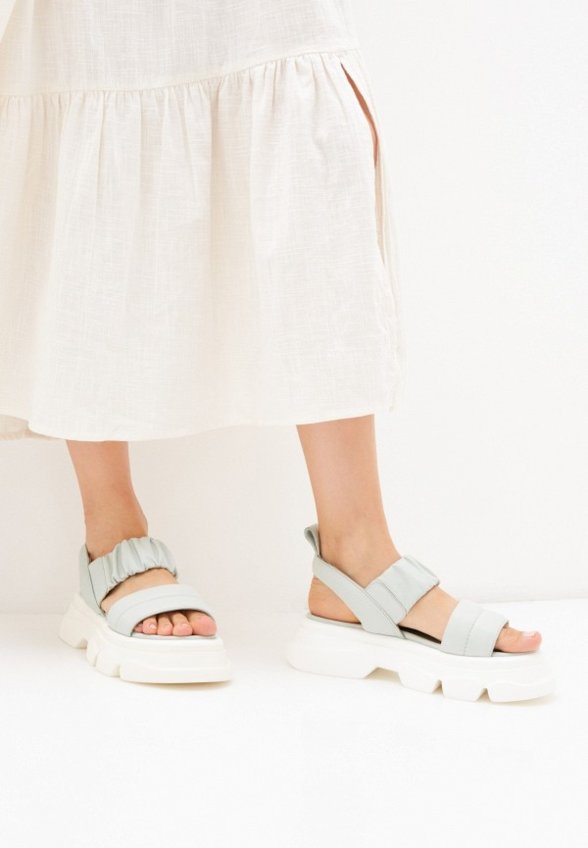 Сандалии Vitacci