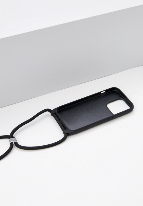 Чехол для iPhone и ремешок Karl Lagerfeld