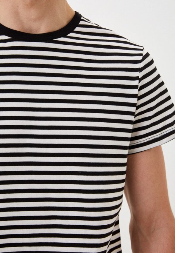 Футболка Mark Formelle