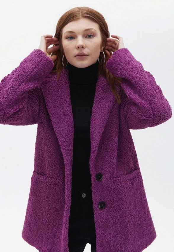 Пальто меховое OXXO