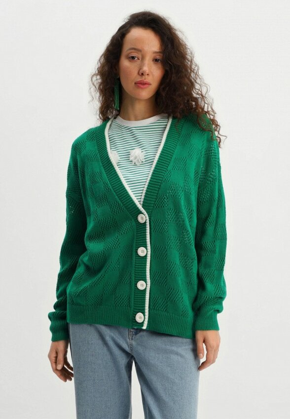 Кардиган Nominee