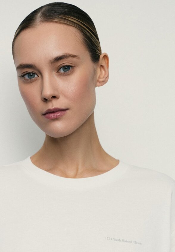 Футболка Zarina