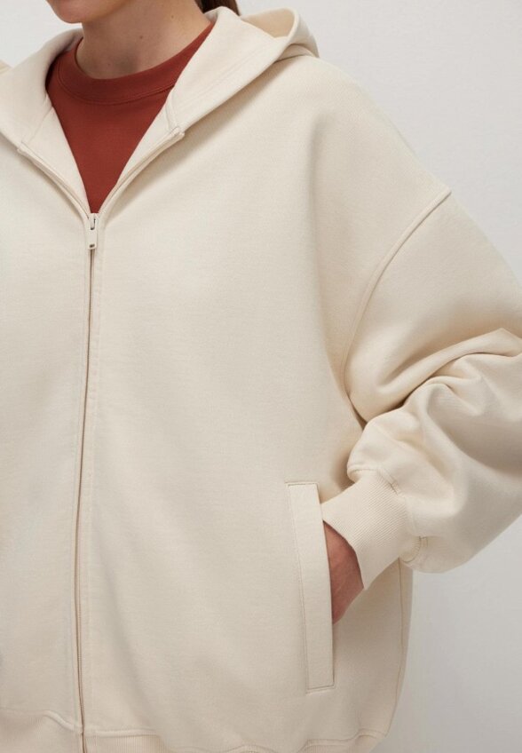 Толстовка belle you