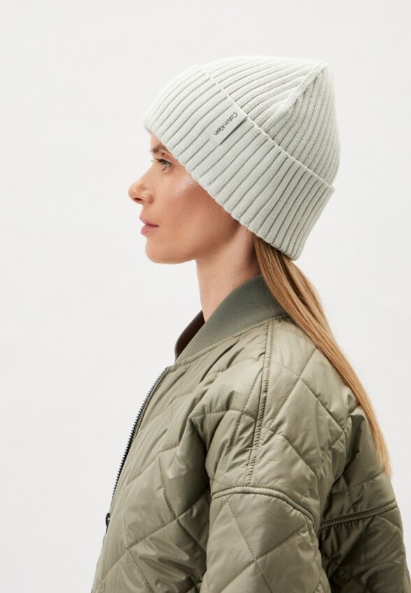 Шапка Calvin Klein Performance