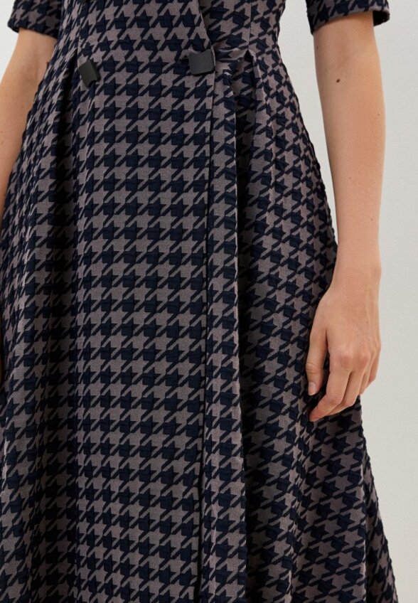 Платье MadaM T