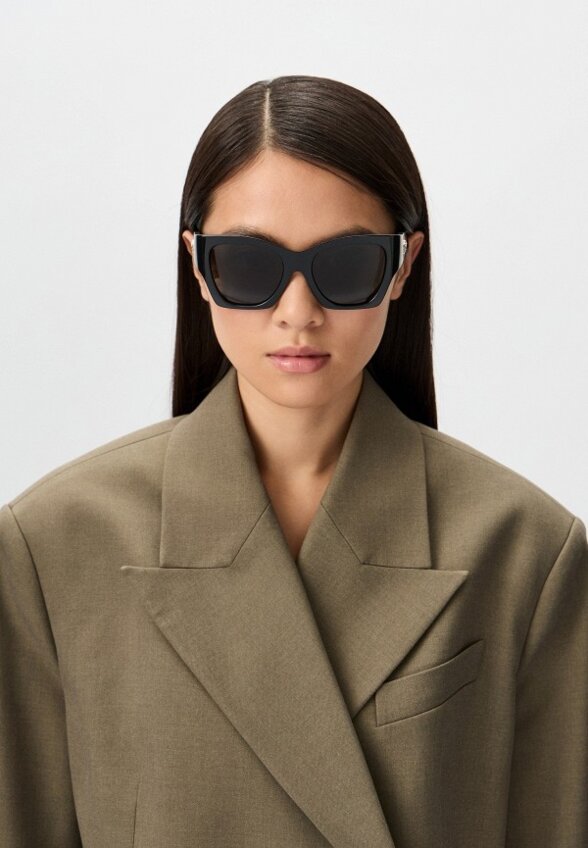 Очки солнцезащитные Versace