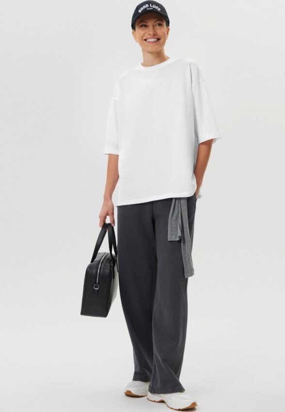 Футболка Neverlate