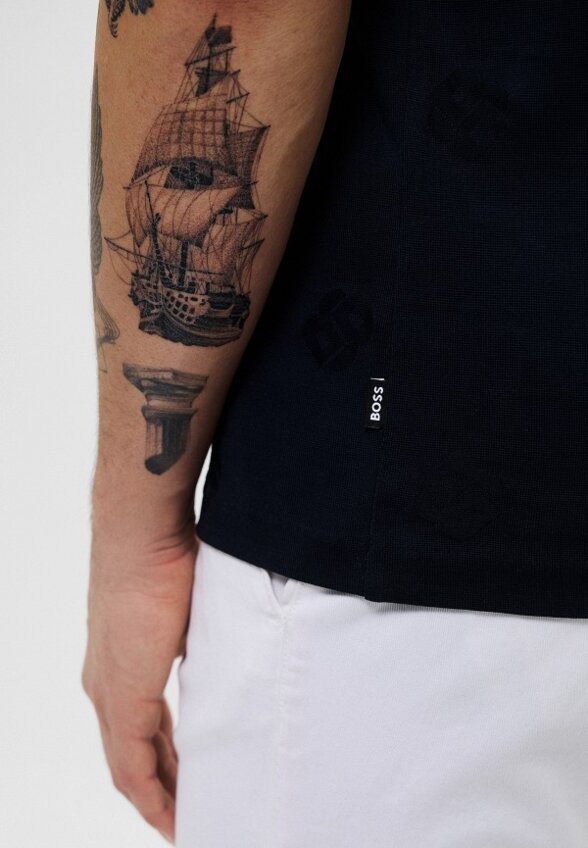 Футболка Boss