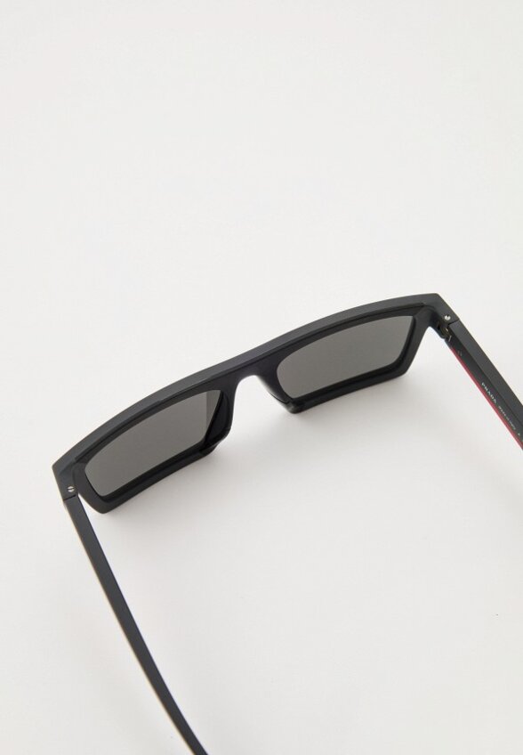 Очки солнцезащитные Prada Linea Rossa