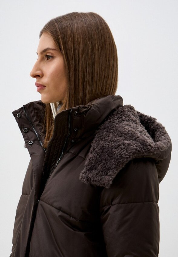 Пуховик Снежная Королева