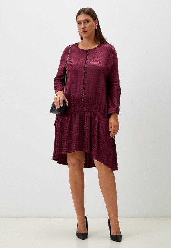 Платье MadaM T