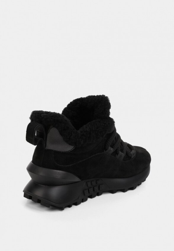 Кроссовки Trioshoes