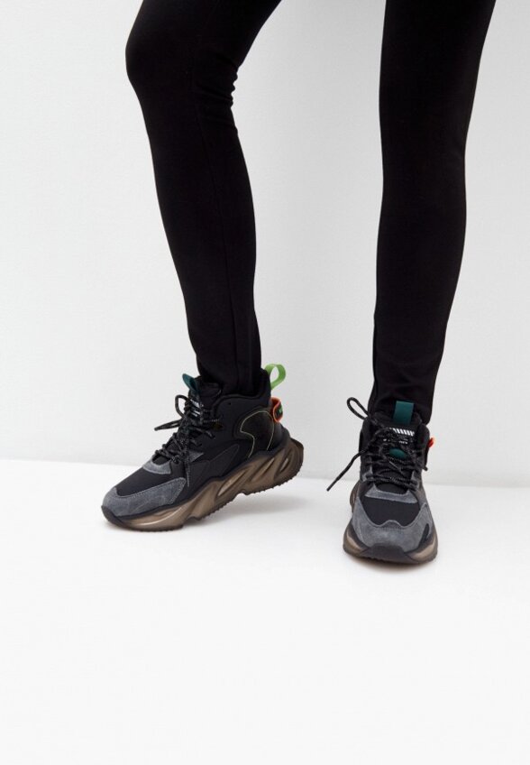 Кроссовки Wanngo