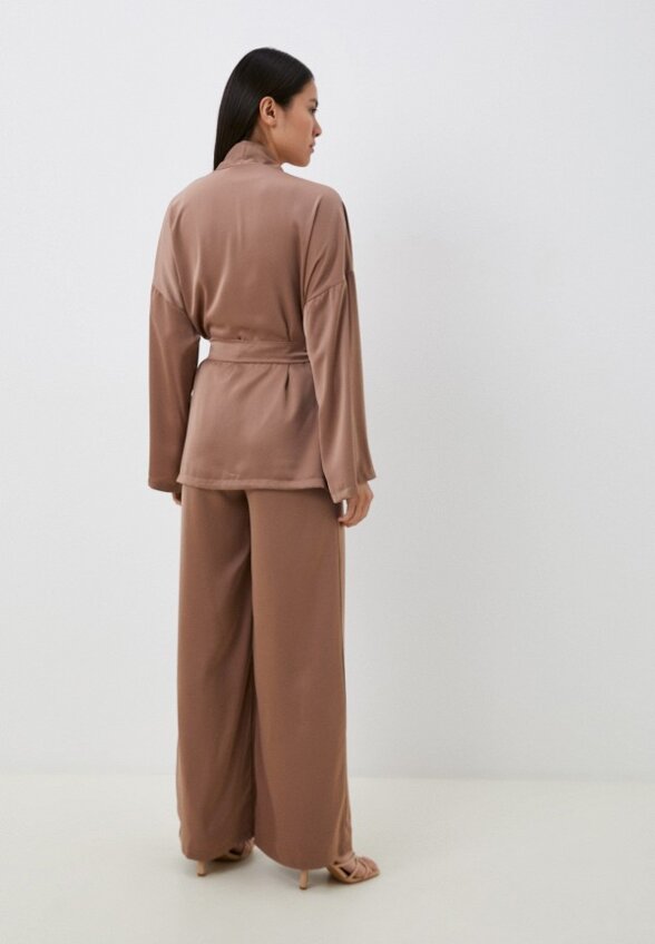Костюм Chic de Femme