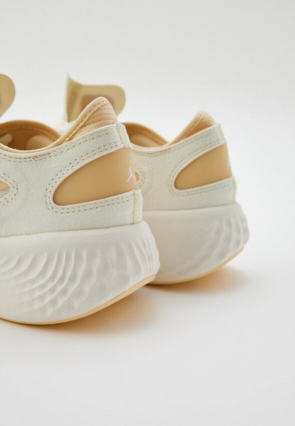 Кроссовки Jordan