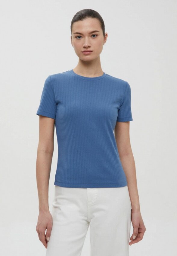 Футболка Finn Flare