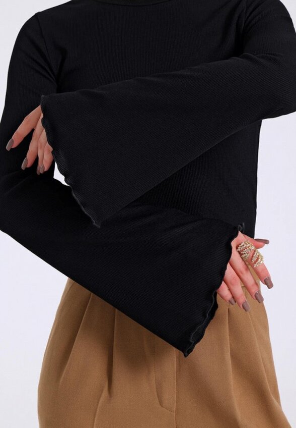 Лонгслив Апрель