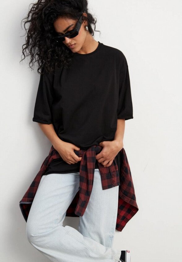 Футболка Artwear