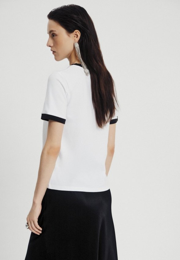 Футболка Nume