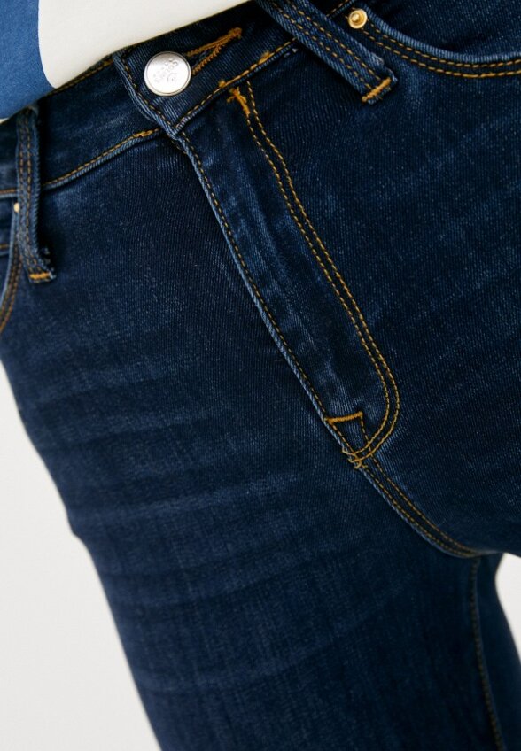 Джинсы Colin's