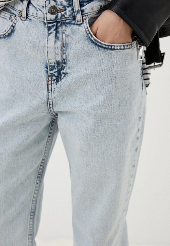 Джинсы Bochetti