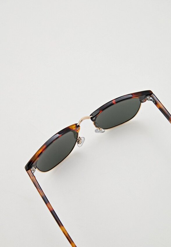 Очки солнцезащитные Vans