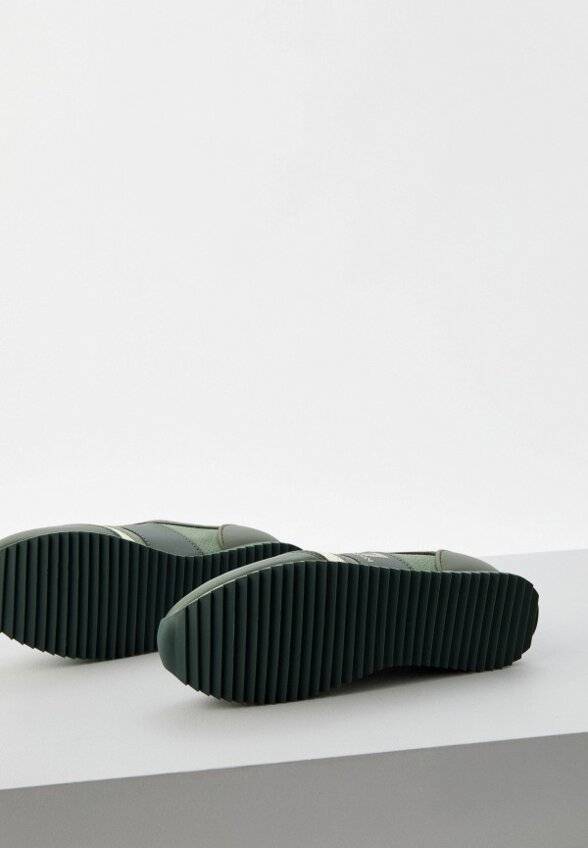 Кроссовки EA7