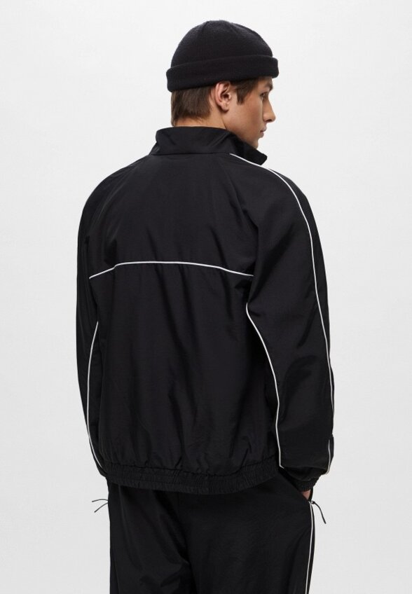 Ветровка Befree