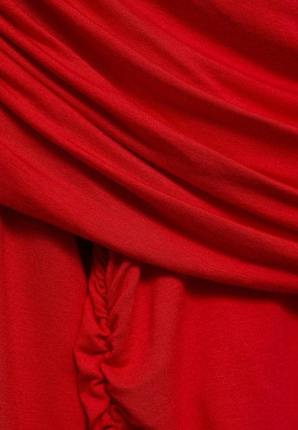 Лонгслив Mango