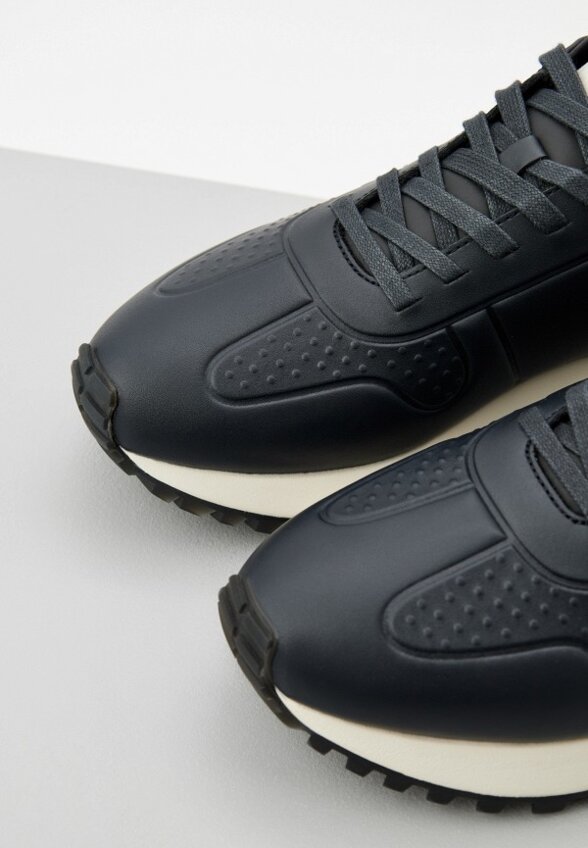 Кроссовки Emporio Armani