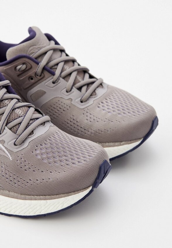 Кроссовки Saucony